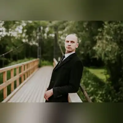 赖琳